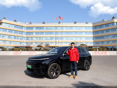花帝食品股份 丨 2024年度銷(xiāo)冠潘志浩榮獲“理想L7 PRO”大獎(jiǎng)
